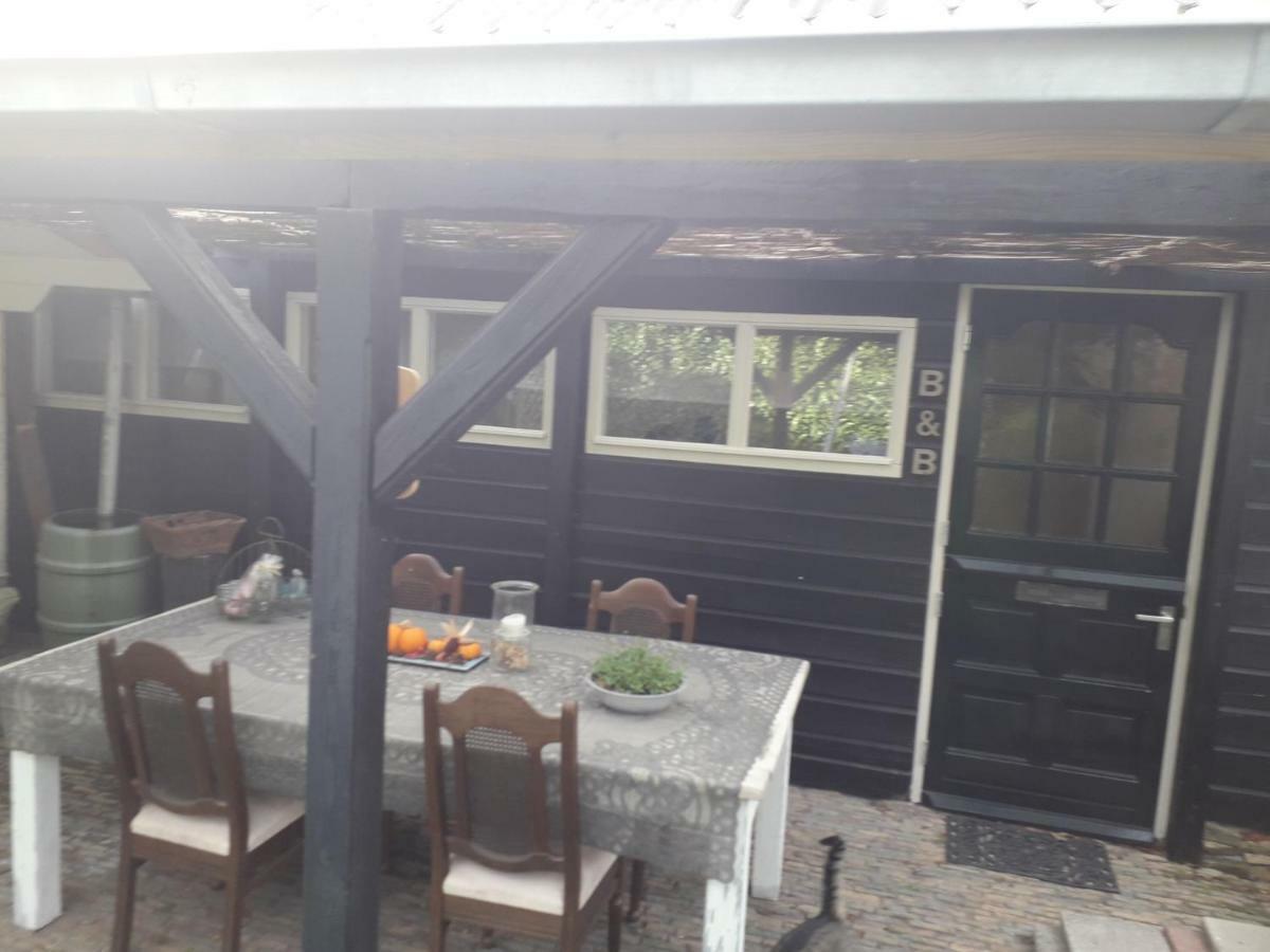 Anneke'S Bed En Botterhammeke Apartment Woensdrecht Bagian luar foto